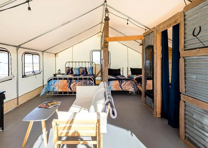 Old Western Glamping Vacation In Tombstone, Arizona Holiday home Tombstone